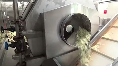 Máquina de Blanqueo con Agua Caliente Tipo Tornillo SPT-S